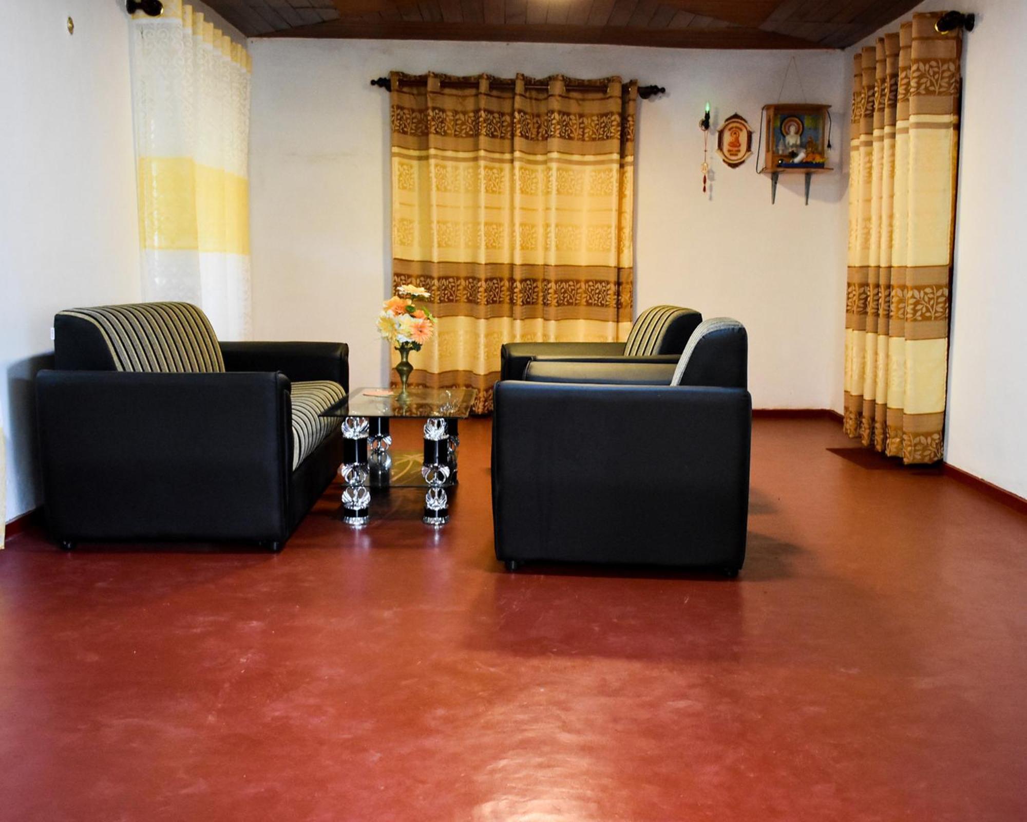 Rainforest Holiday Inn Денияйя Экстерьер фото